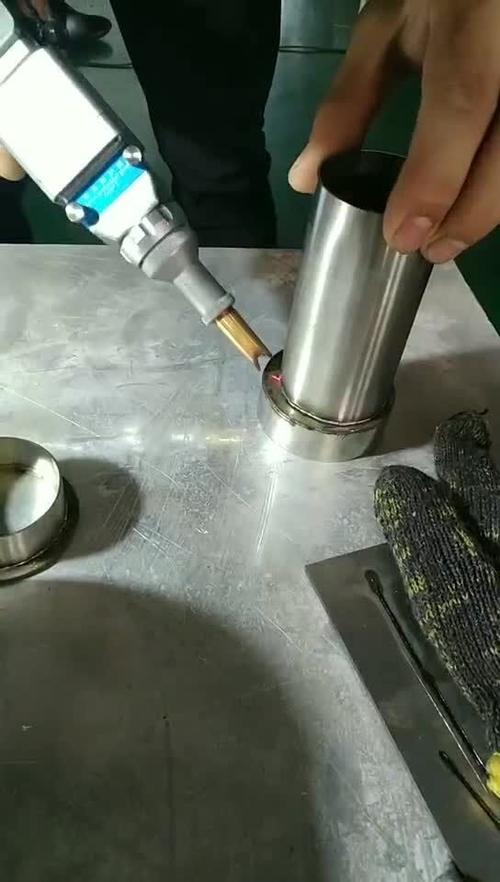 激光焊钉怎么焊的的相关图片