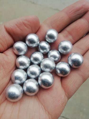 焊钉铝球生产的相关图片